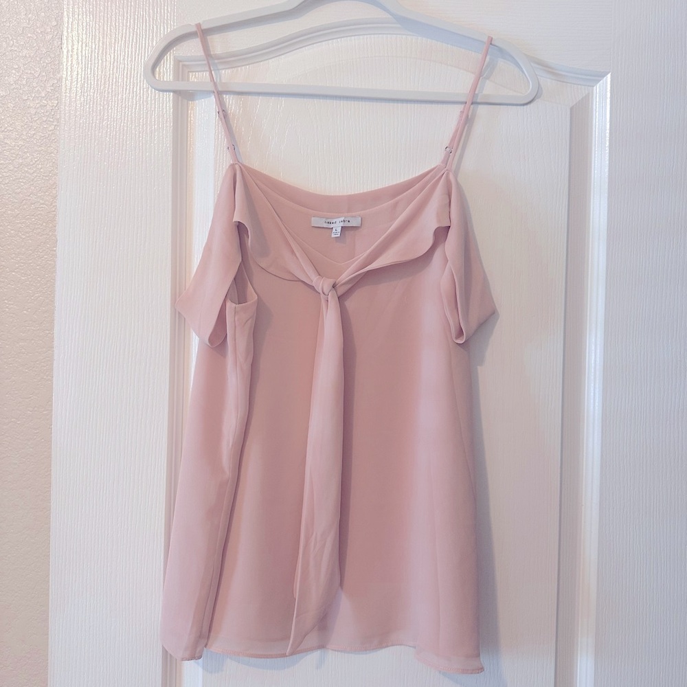 Flowy sleeveless blouse